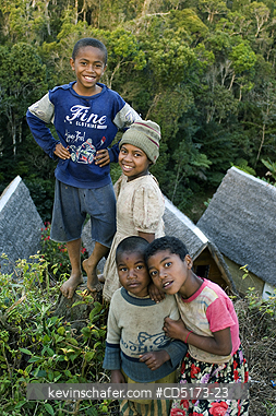 MADAGASCAR: Kids, Andasibe, Madagascar