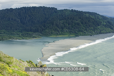 CALIFORNIA, COASTLINE: Mouth of Klamath River, California