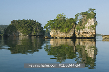 DOMINICAN REPUBLIC: Limestone islands or \\\
