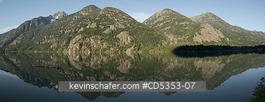 WASHINGTON: Reflection on still waters of Lake Chelan, Stehekin, Washington