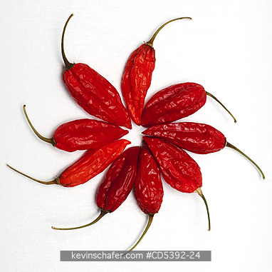 PEPPERS, HOT: Hot Serrano Peppers in flower shape design