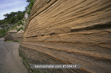 WASHINGTON: Seattle, Discovery Park, Varve deposits, alternating silt and silt layers, glacial lake.