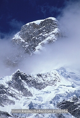 PERU: Andes, Cordillera Blanca, Huascaran, 6,746m., highest in Peru.