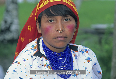PANAMA, PEOPLE: Portrait of Kuna Indian woman, San Blas Islands, Panama.