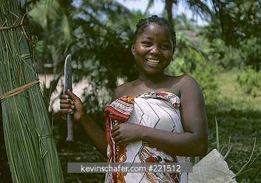 MADAGASCAR, PEOPLE: Maroantsetra, northeast coast, young woman on street.